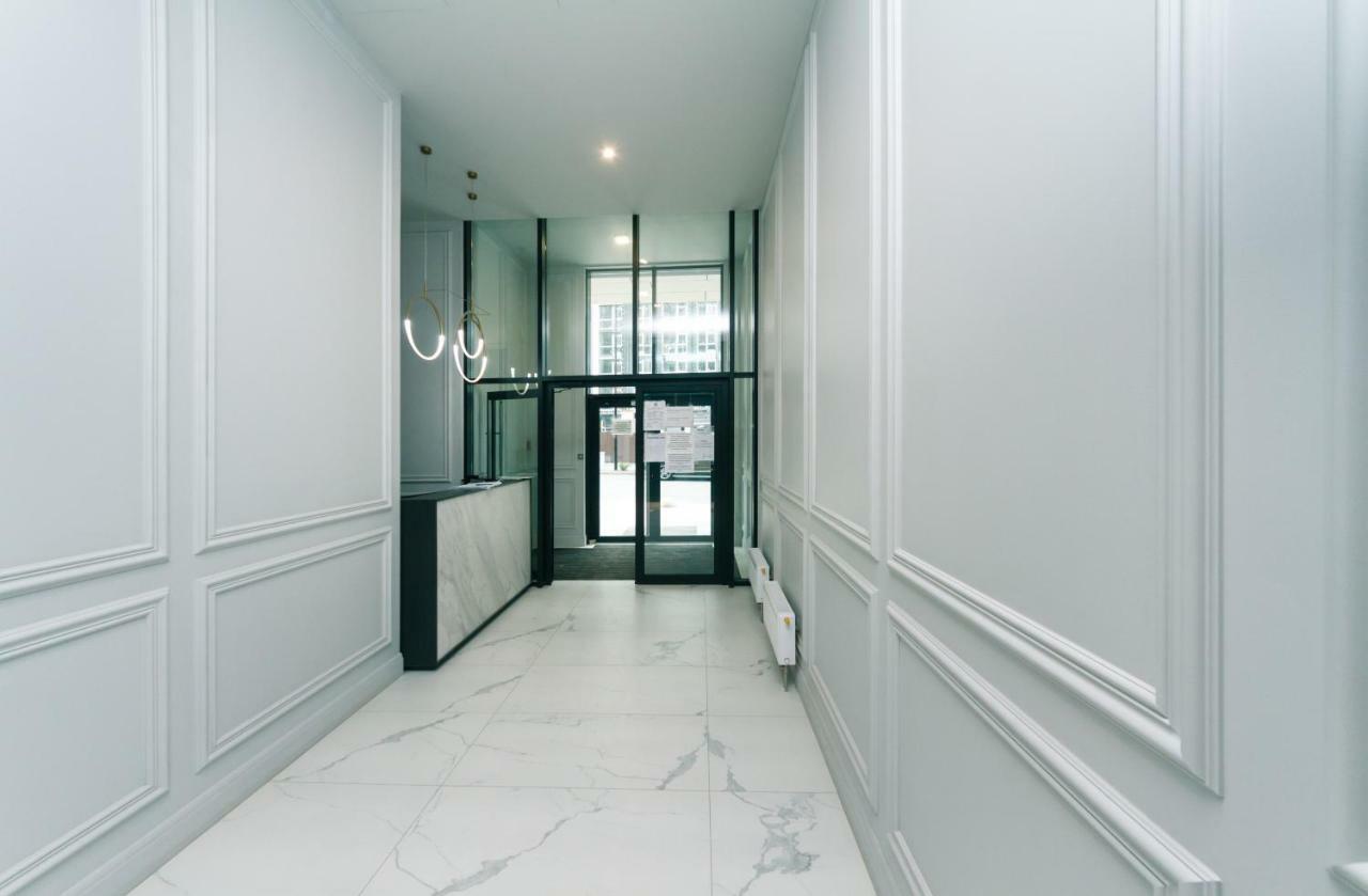 Luxury Apartments Kyiv Exterior photo